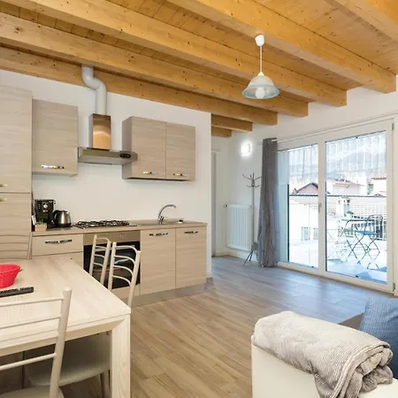 Residenze Lariane Apartment *
