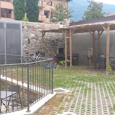 Residenze Lariane Apartment *